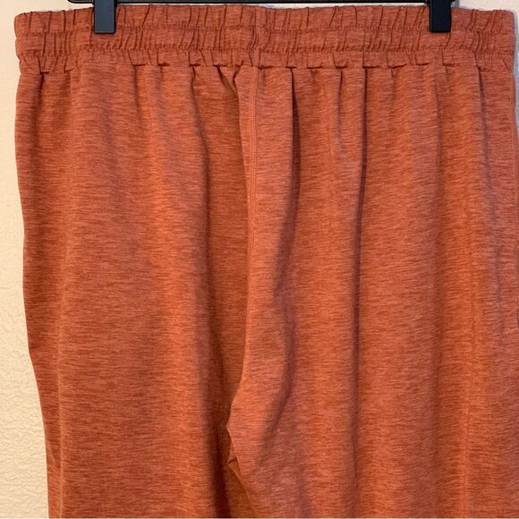 THREAD & SUPPLY Iceburg Joggers Women’s L Terracotta Supper Soft Stretch. - Picture 6 of 9